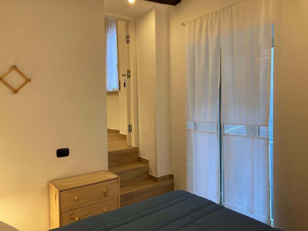 La Casa Blu Nel Cuore Storico Di Napoli المظهر الخارجي الصورة