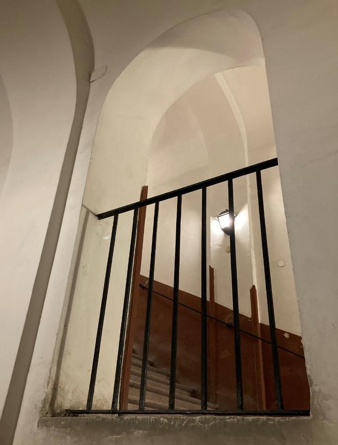 La Casa Blu Nel Cuore Storico Di Napoli المظهر الخارجي الصورة